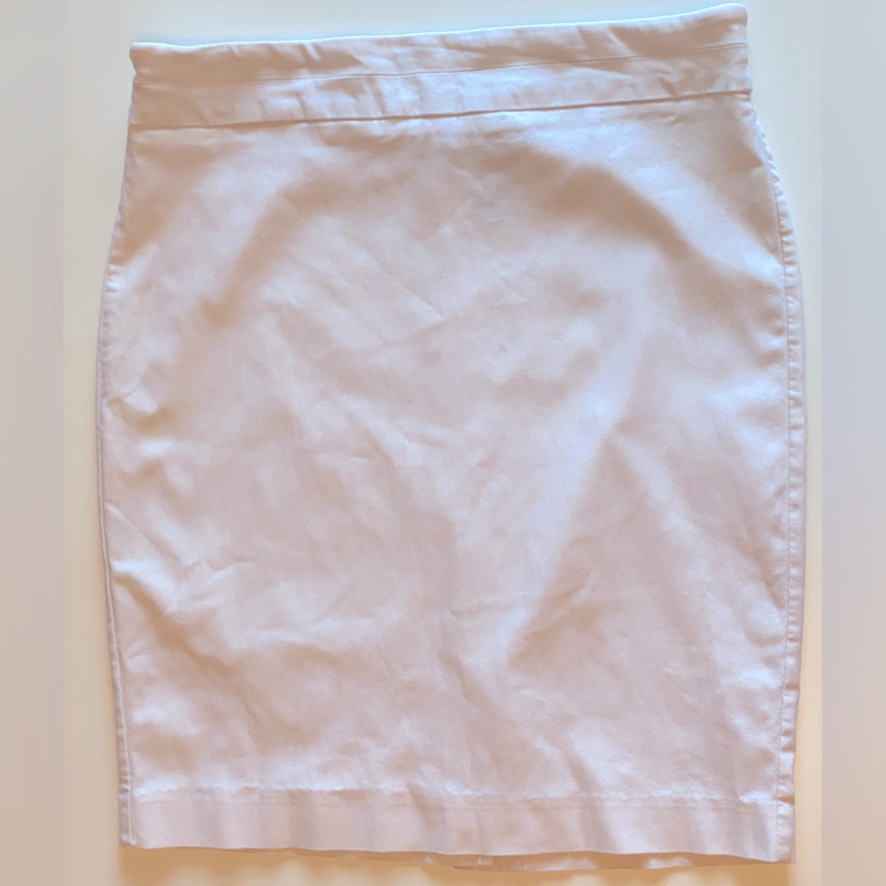 White knee length skirt